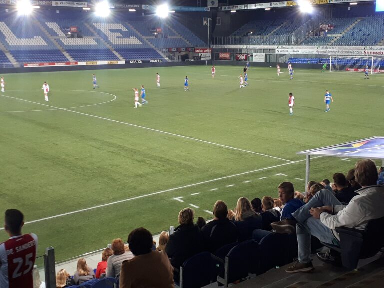 Bekerwedstrijd CVV Berkel vrouwen tegen Jong Ajax